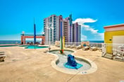 Oceanfront 3BR/3B Lockout. Resort Amenities, Pools, Lazy River, Kiddie Pool