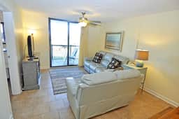 3BR Condo in Myrtle Beach: Perfect for Families - Image 3