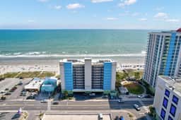 Oceanfront 3BR/2BA  Condo! Walk to Beach Bars, Restaurants, grocery and more! - Image 2