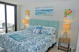 Luxury 3BR Condo at Shoreham Towers II: Oceanfront - Image 4