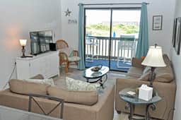 Oceanview 2B/2B SC110 Updated Condo with Private Beach Walkway and Pool - Image 4
