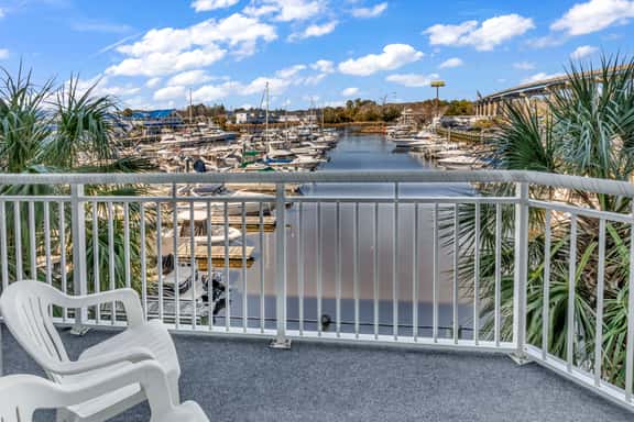 Harbourgate Marina 128 l 2BR l Waterway View - Image 1