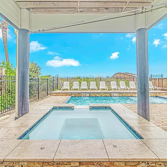 Ocean Front Luxury Home l Private Pool l Sleeps 20 - Image 1
