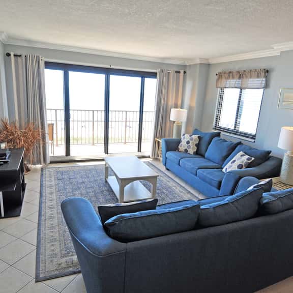 Oceanfront Springs Towers 406 3BR/2BA Condo With Pool, Hot Tub and More! - Image 1