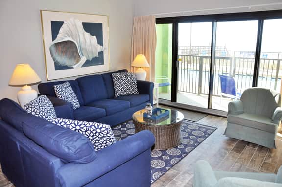 Oceanfront 3BR/2B Ground Floor condo at Springs Towers in Cherry Grove - Image 3