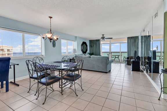 Oceanfront 4BR/3BA  Luxury Condo in the Laguna Keys in Cherry Grove - Image 3