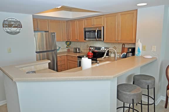 Luxury 3BR Condo at Shoreham Towers II: Oceanfront - Image 5