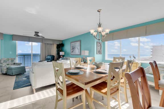 Oceanfront l 4BR l Pool and Lazy River l End Unit - Image 3